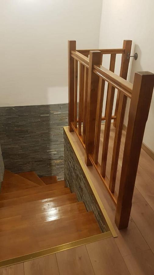 New And Comfortable Two Bedroom House 加拉纳 外观 照片