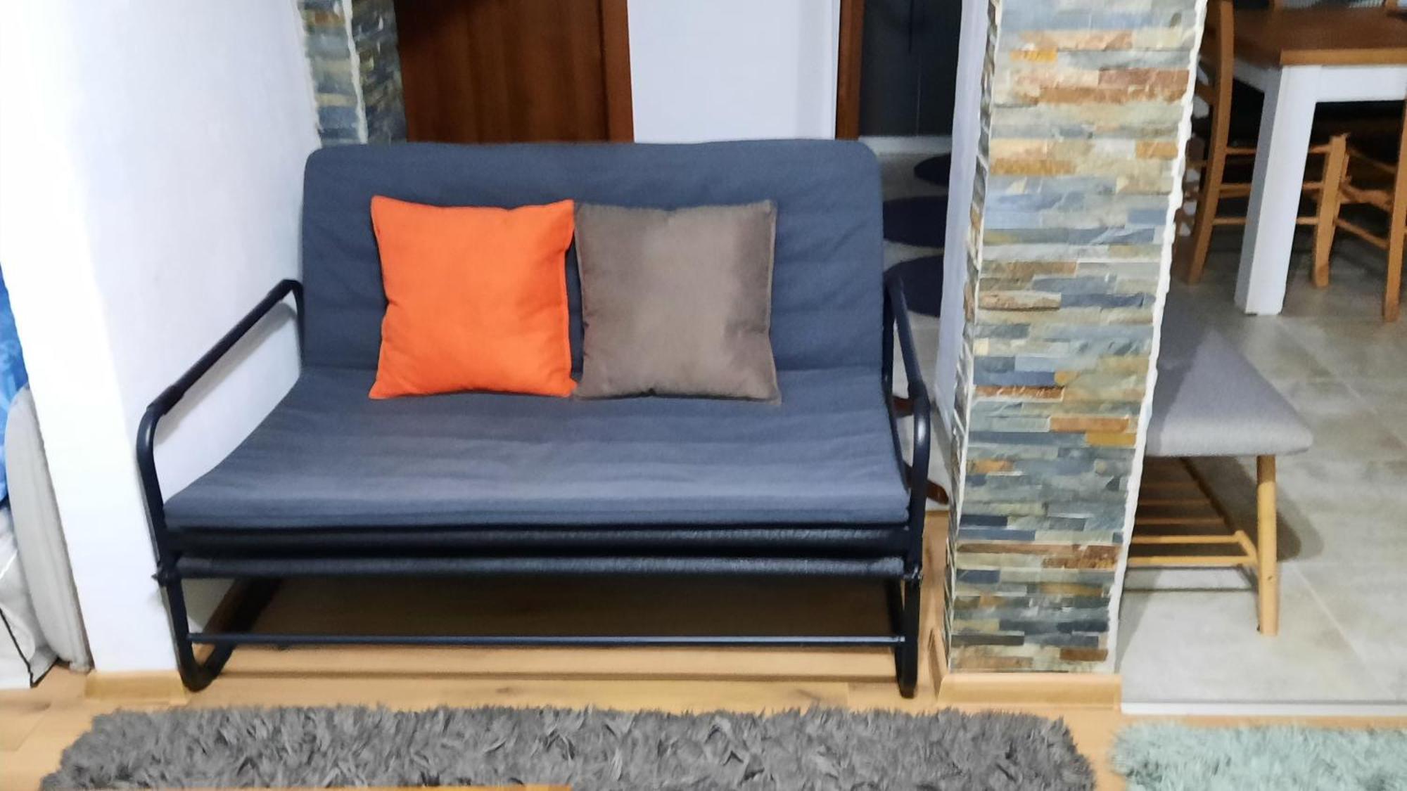 New And Comfortable Two Bedroom House 加拉纳 外观 照片
